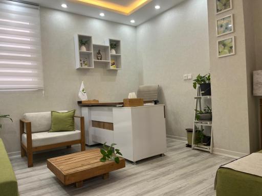 2298173 10152390 thumbnail